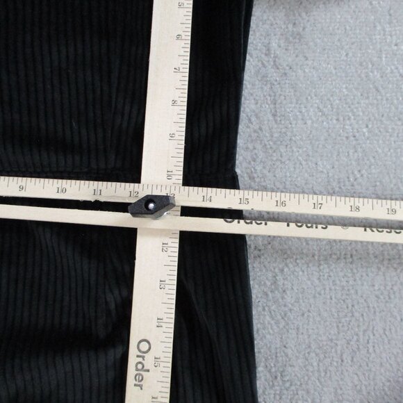 Fabletics Plush Rib Hooded Jumpsuit Womens Medium Short Black Cord Corduroy NWT - Picture 8 of 12